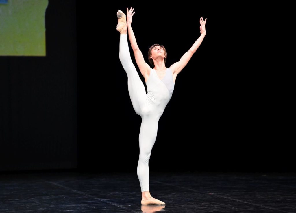 14. G.Figueredo, “Die Schöpfung” by U.Scholz, Stuttgart Ballet 2021 © Stuttgart Ballet 
