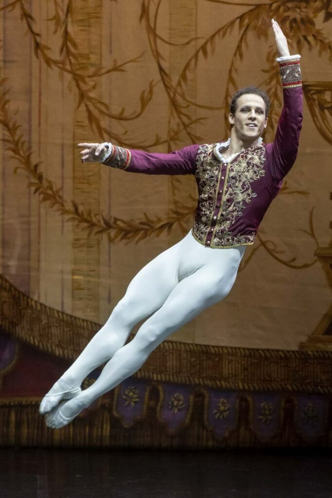 6. A.Rónai, “Paquita Suite” by T.Solymosi, A.Mirzoyan, and I.Prokofieva after M.Petipa; Ballet of the Hungarian State Opera 2022 © P.Rákossy / Hungarian State Opera