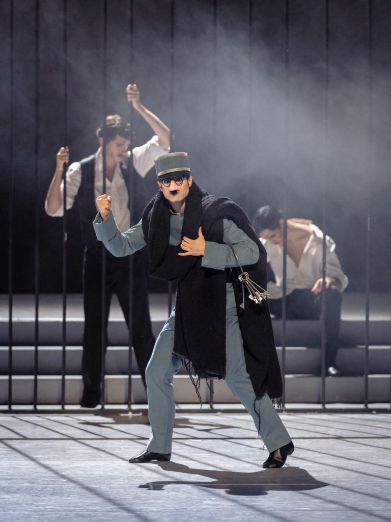 14. D.Dato (Ulrich) and ensemble, “Die Fledermaus” by R.Petit, Vienna State Ballet 2025 © Vienna State Ballet/A.Taylor