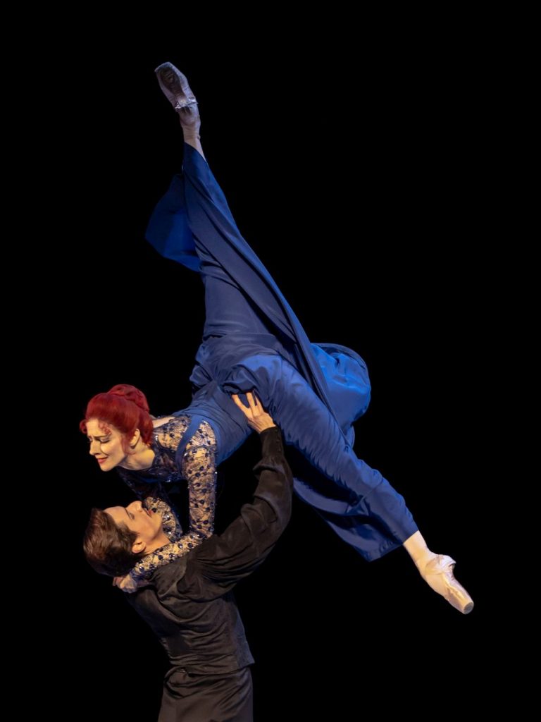 1. T.Afshar (Johann) and O.Esina (Bella), “Die Fledermaus” by R.Petit, Vienna State Ballet 2025 © Vienna State Ballet/A.Taylor