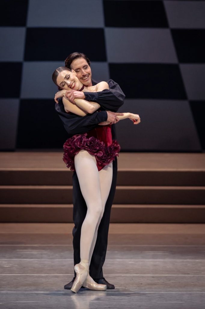 13. O.Esina (Bella) and T.Afshar (Johann), “Die Fledermaus” by R.Petit, Vienna State Ballet 2025 © Vienna State Ballet/A.Taylor