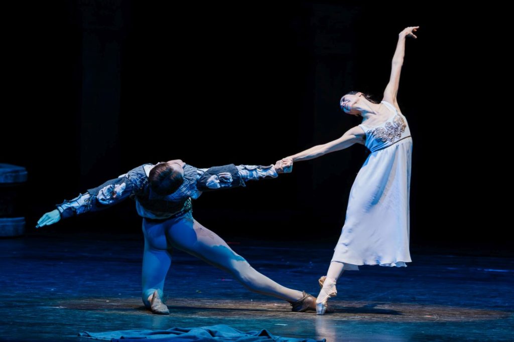 9. L.Scrivener (Romeo) and M.Yakovleva (Juliet), “Romeo and Juliet” by L.Seregi, Hungarian National Ballet 2025 © A.Nagy/Hungarian State Opera 
