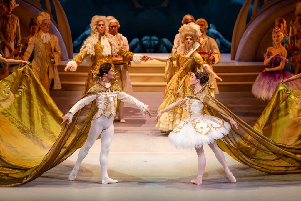 13. C.Guo (Prince Désiré), B.Bemet (Princess Aurora), and ensemble; “The Sleeping Beauty” by D.McAllister after M.Petipa, The Australian Ballet 2025 © D.Boud