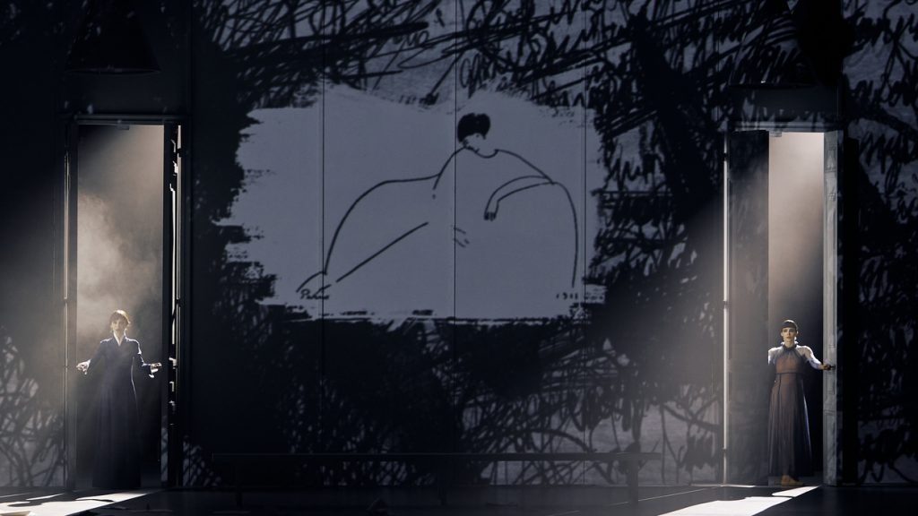 15. P.Malikova (Anna Akhmatova) and E.Sevenard (Anna Akhmatova), “Akhmatova” by Y.Possokhov, MuzArts 2025 © Diaghilev P.S. Festival/M.Vilchuk 