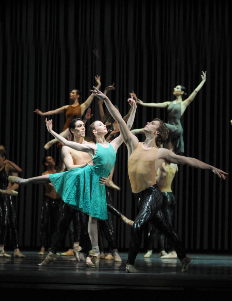 8.. Ensemble, "Choreartium" by L.Massine, 3rd movement, "Forever Young", Bavarian State Ballet
