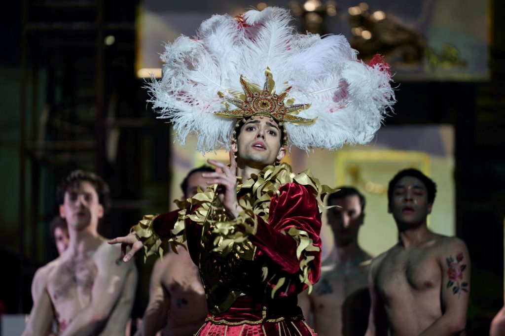 9. D.Soares (Nureyev) and ensemble, “Nureyev” by Y.Possokhov and K.Serebrennikov, State Ballet Berlin 2026 © C.Quezada