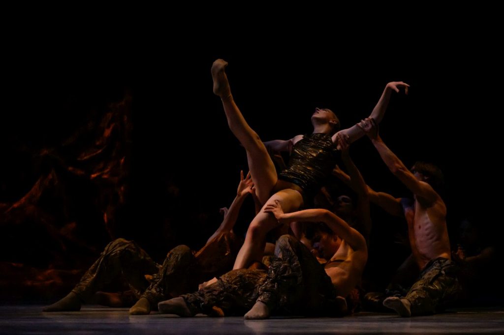 18. Ensemble, “Anémones” by F.Nappa, Les Ballets de Monte-Carlo 2026 © A.Blangero
