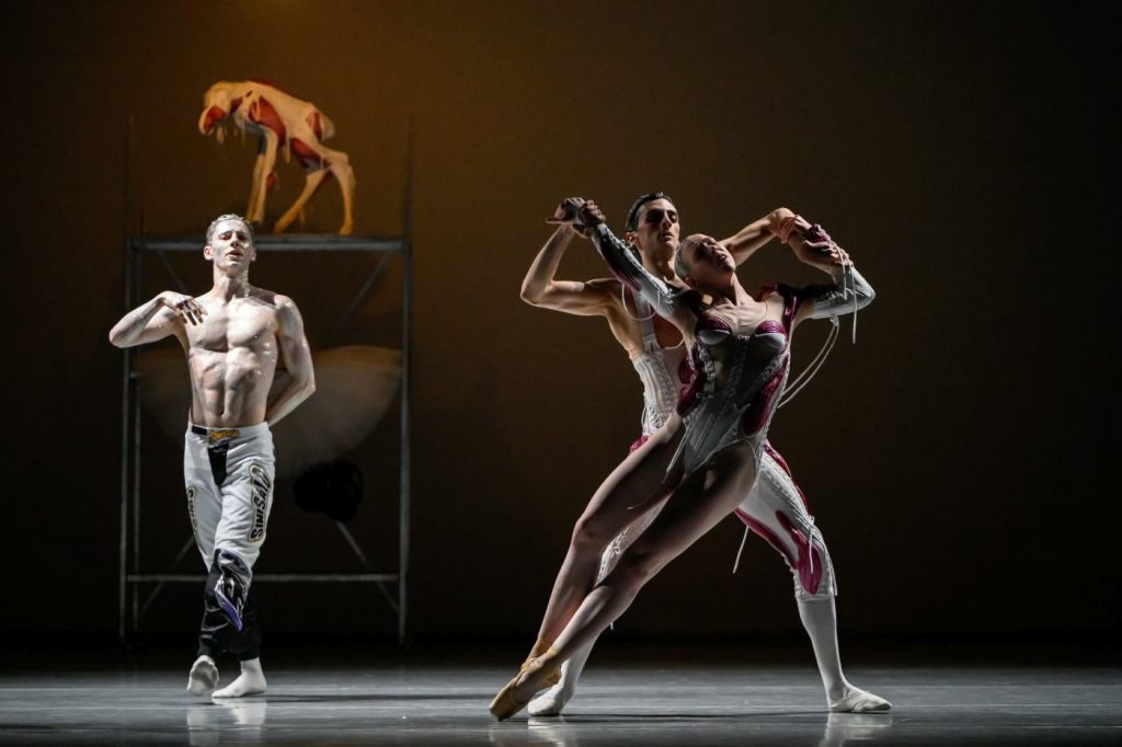 25. L.Simonetto and ensemble, “Steps for Bea(s)ts That Never Were” by J.Verbruggen, Les Ballets de Monte-Carlo 2026 © A.Blangero