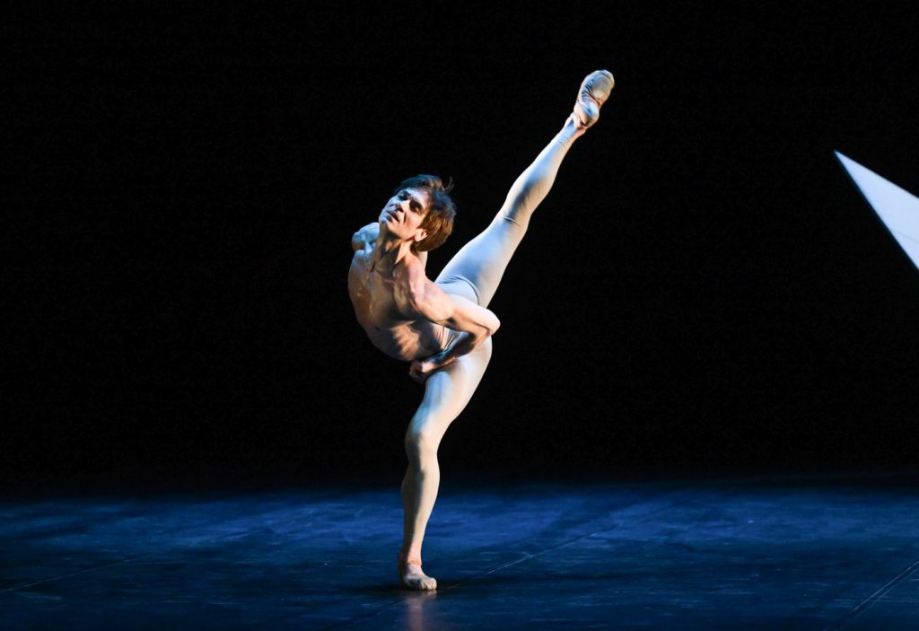 9. F.Vogel, “Ricercare” by G.Tetley © Glen Tetley Legacy, Stuttgart Ballet 2026 © Stuttgart Ballet