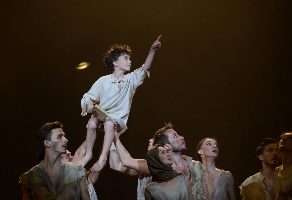 4. S.Smirnov (the young Pushkin) and ensemble, “Pushkin” by N.Dmitrievsky, Krasnoyarsk Ballet 2026 © E.Koryukin 