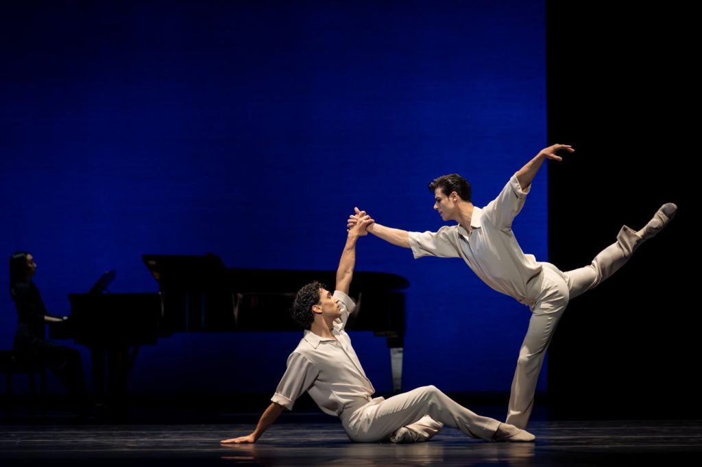 9. R.Venuti, D.Dato, and S.Takizawa, “Each in Their Own Time” by L.Lubovitch, Vienna State Ballet 2026 © Vienna State Ballet/A.Taylor