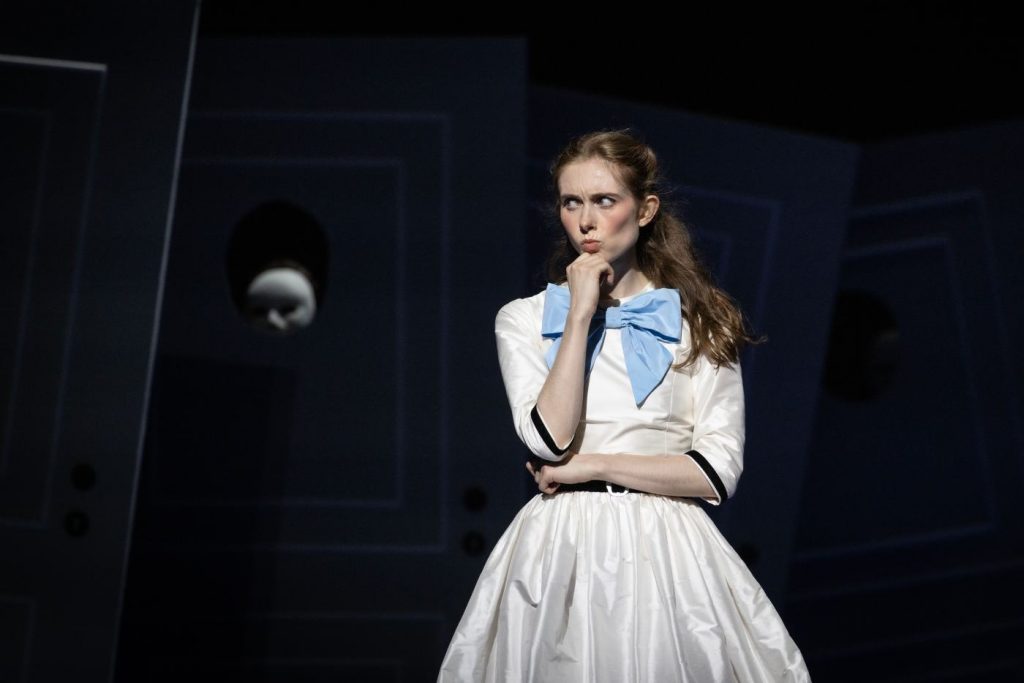 2. O.Betteridge (Alice), “Wonderland” by A.Ratmansky, Hamburg Ballet 2026 © K.West