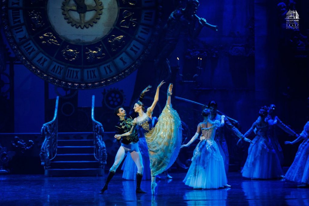 6. O.Ivenko (Prince) and K.Zakharova (Cinderella), “Cinderella” by N.Kalinina, Tartar State Academic Ballet 2026 © Tartar State Academic Ballet