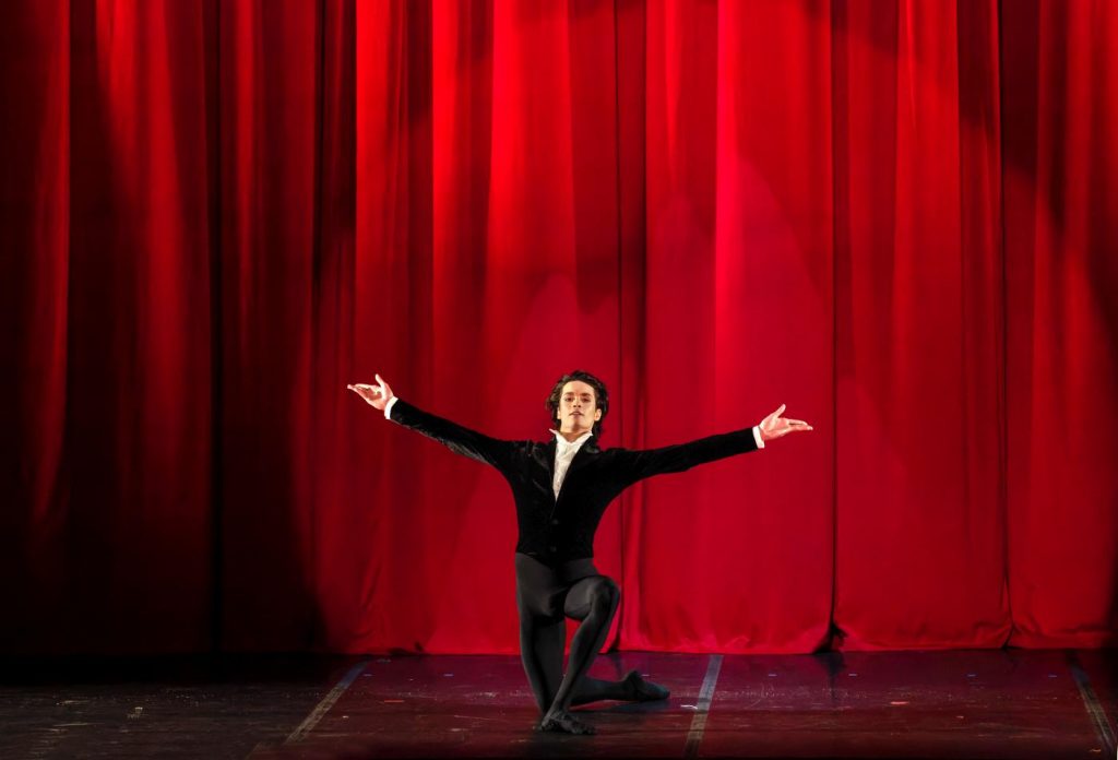 3. V.Spilchevsky, “Curtain Call” by V.Samodurov, Leonid Yacobson Ballet 2026 © Leonid Yacobson Ballet/S.Tyagin