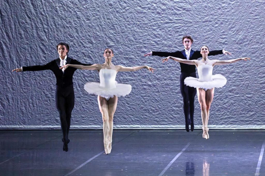 12. Ensemble, “Curtain Call” by V.Samodurov, Leonid Yacobson Ballet 2026 © Leonid Yacobson Ballet/S.Tyagin