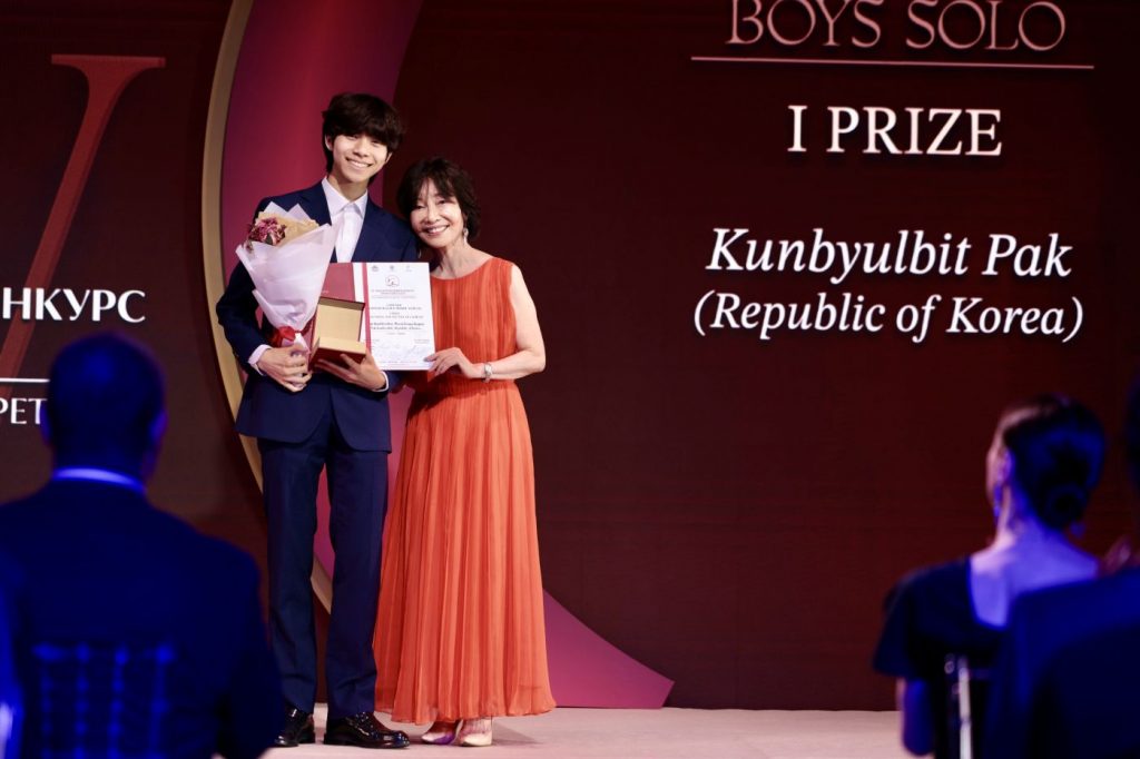 2. K.Pak (Republic of Korea) and S.H.Kim, XV International Ballet Competition 2026, Bolshoi Theatre © Press Center of the International Ballet Competition