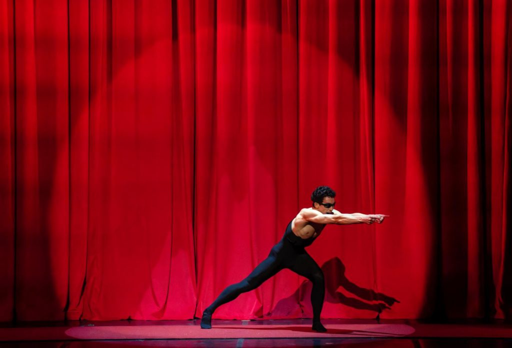 6. V.Surkov, “Curtain Call” by V.Samodurov, Leonid Yacobson Ballet 2026 © Leonid Yacobson Ballet/S.Tyagin