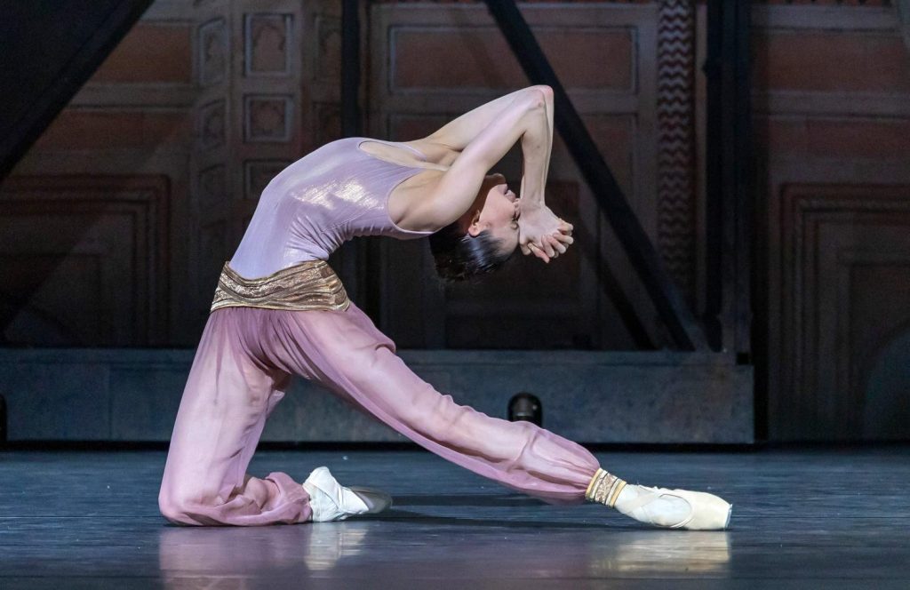 5. J.Klein (Niki), “Ma Bayadère” by J.-C.Maillot, Les Ballets de Monte-Carlo 2026 © H.Gerritsen