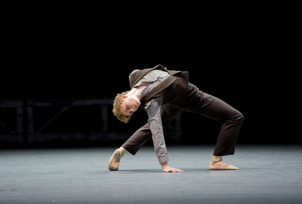 8. T.Vandebeek, “Anna Karenina” by C.Spuck, Ballet Zurich © M.Rittershaus 2014