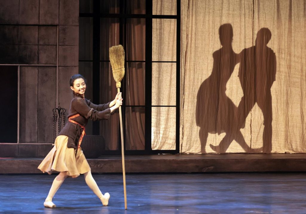 1. E.Kokoreva (Cinderella), “Cinderella” by V.Lopatin, Bolshoi Ballet 2026 © Bolshoi Theatre/D.Yusupov