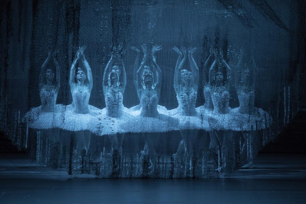 1. Ensemble, “Swan Lake” by Y.Grigorovich, Bolshoi Ballet 2026 © Bolshoi Theatre/N.Voronova